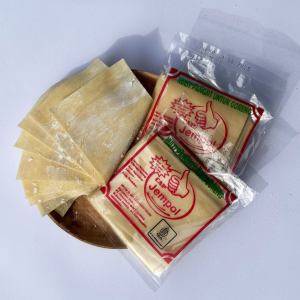 KULIT PANGSIT GORENG “CAP JEMPOL”